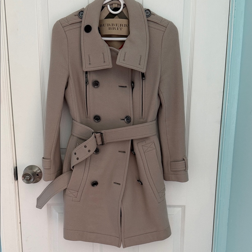 Burberry Women's Classic Beige Trench Coat